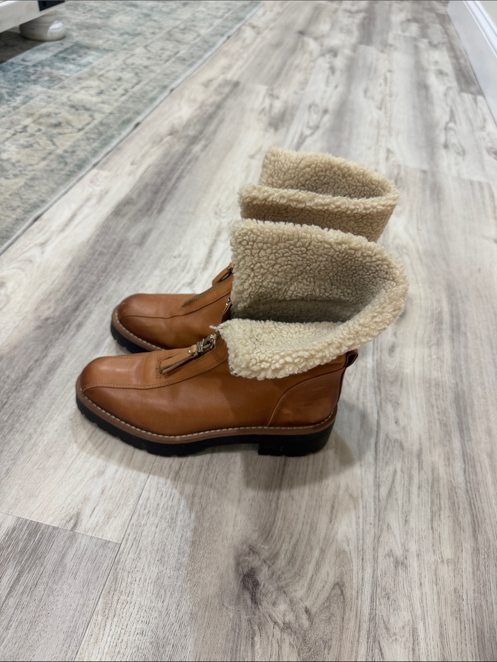 Sam Edelman Jacqule Tan Leather Shearling-Lined Zip Ankle Boots size 7